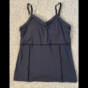 Fabletics top
